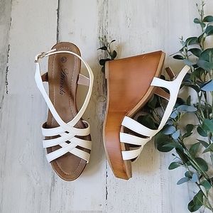 Atrevida Strappy Wedge Slingback Platform Sandals